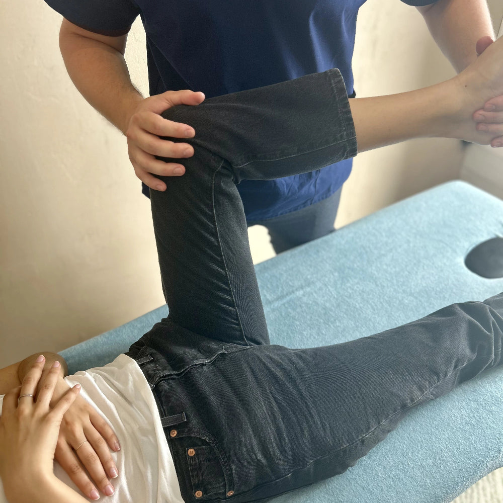 manipulation2-allan-wyczsany-osteopathe-lamorlaye