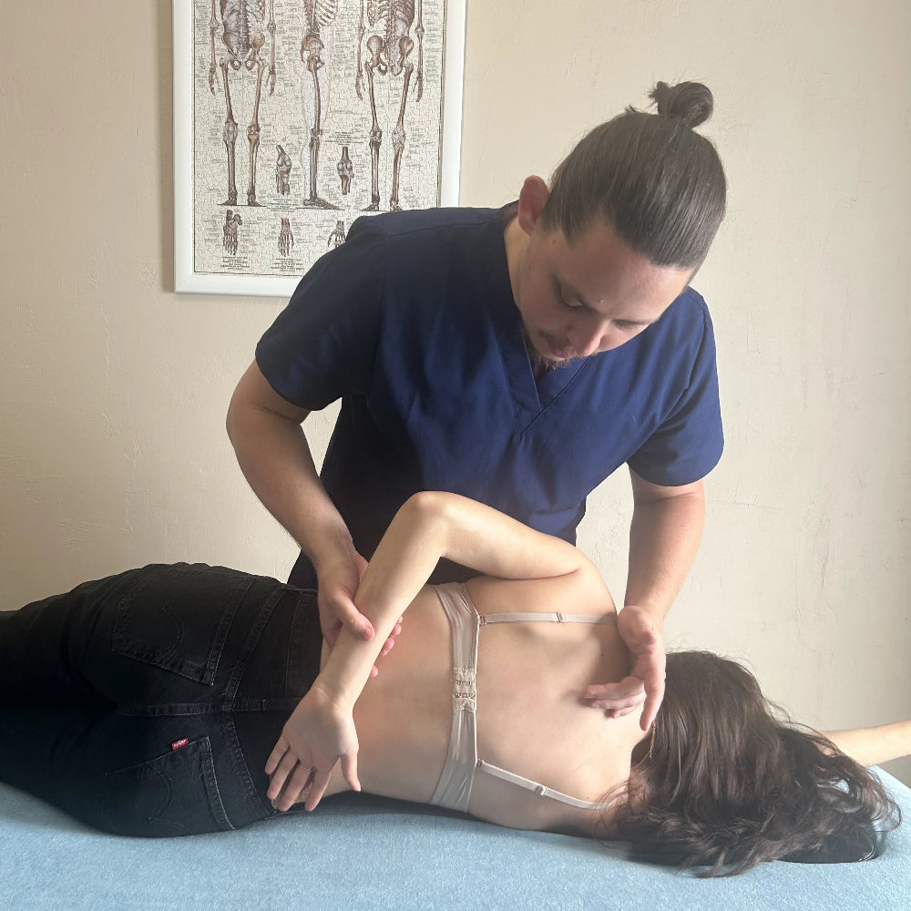 manipulation3-allan-wyczsany-osteopathe-lamorlaye